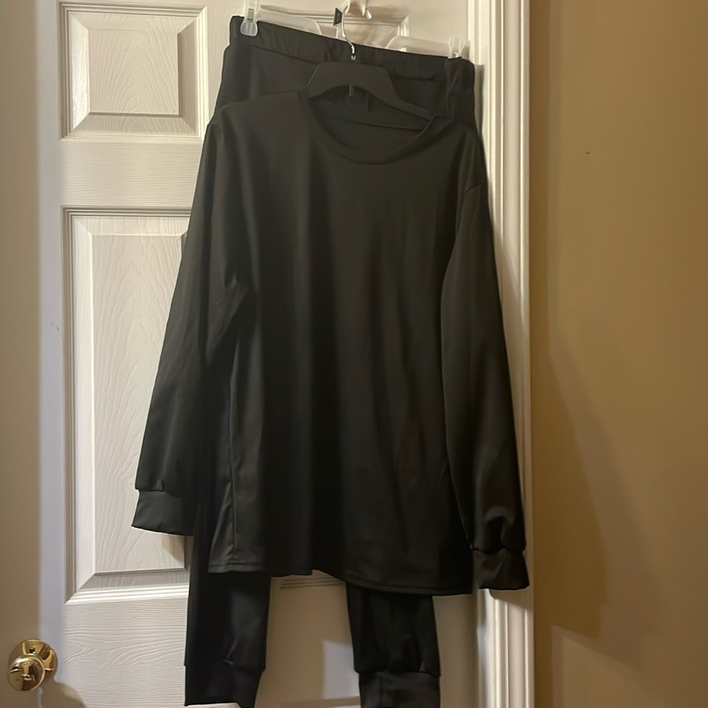Ladies - 2 piece track suit